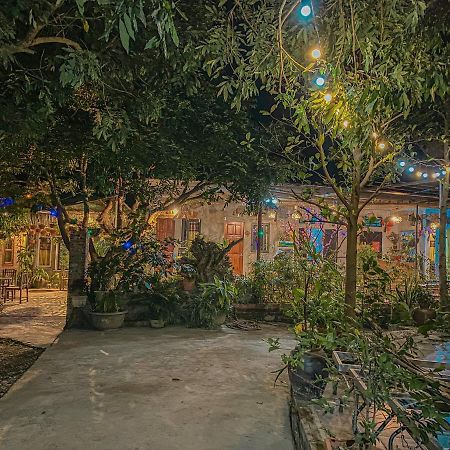 Tuan Nam Homestay ニンビン エクステリア 写真